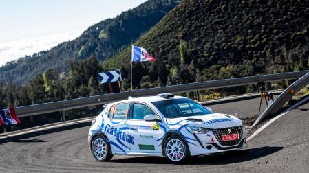 El Peugeot 208 Rally 4 que pilotó Javier Azcona junto a su hija Marina