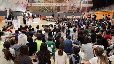 Imagen del acto central de la SAME celebrado en el polideportivo Ciudad de Tudela