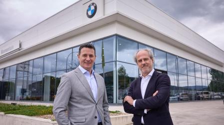A* Jesús Garzaron F* 2026_04_29 T* Nuevos propietarios del concesionario MOMENTUM BMW en Noáin. L* Talluntxe, Noáin