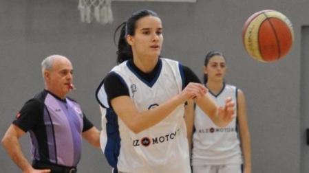 Ane Valero en su última temporada con el Mutilbasket.