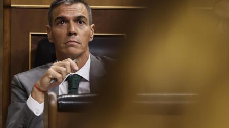 El presidente del Gobierno, Pedro Sánchez, durante el pleno extraordinario en el que comparece para explicar sus decisiones en la crisis migratoria sufrida por Ceuta