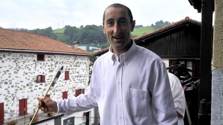 Bixente Igarzabal, cuando tiró el cohete en las fiestas de Lesaka de 2018