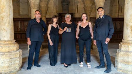 De izquierda a derecha: Manuel Frías, Elena Maturana, Marga Andrés, Ana Reyes, y Rafael Puy