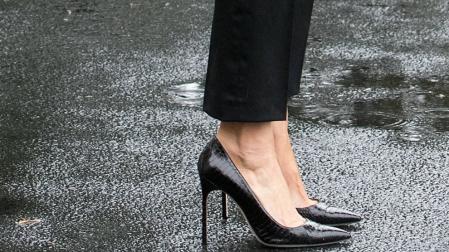 Los tacones de Melania causan revuelo en plena catástrofe por el huracán Harvey