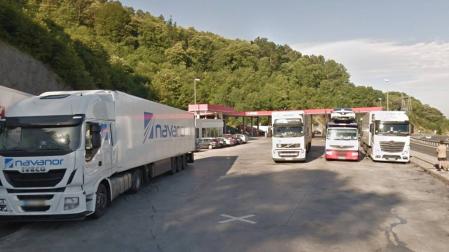 Fallece un camionero en Oiartzun al ser atrapado por su propio vehículo
