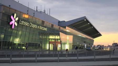 Cuatro hospitalizados por una fuga tóxica en el aeropuerto de Varsovia