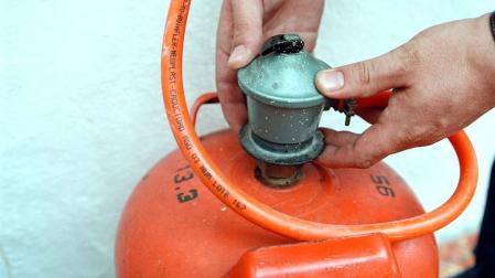 Sube el precio de la bombona de butano, que costar&aacute; 17,49 euros