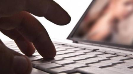 La Policía recibe entre 20 y 30 denuncias al año en Navarra por pornografía infantil