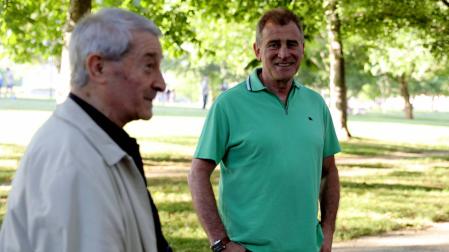 Pepe Alzate y Txuma Rández, goleador y entrenador de aquel Osasuna, se reencontraron la semana pasada en la Vuelta del Castillo. En este lugar entrenaba el equipo.
