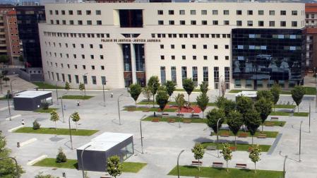 Vista general de la Audiencia Provincial de Navarra.