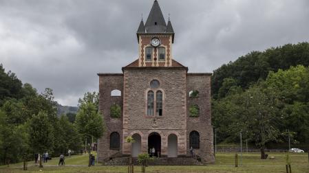 La iglesia del campus Empresarial de Lekároz acogerá un espacio de emprendimiento digital.