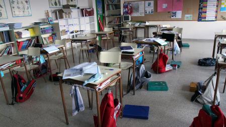 Aula de un colegio navarro vacía