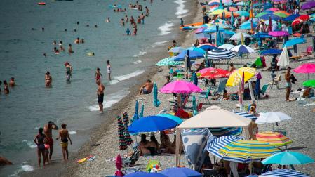 Playa de La Herradura en la localidad granadina de Almuñécar