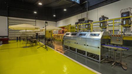 La línea industrial de bacon diseñada por Cocuus