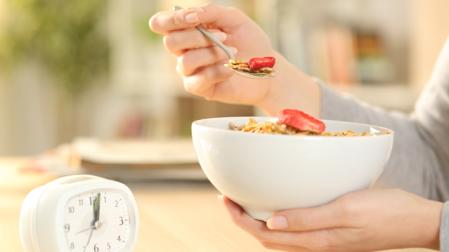 La OCU ha agrupado los cereales de desayuno en seis categorías y ha revisado la composición nutricional