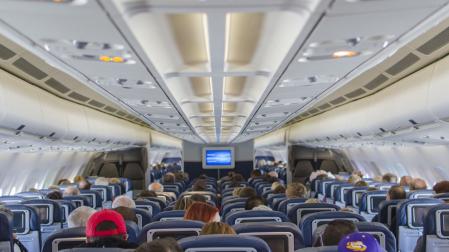 Imagen de archivo del interior de un avión