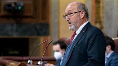 El exdiputado socialista Juan Bernardo Fuentes Curbelo (Tito Berni), durante un pleno en el Congreso del 25 de enero de 2022