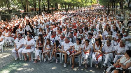 Jotas, dantzas y bertsos en Sarasate