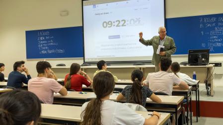 Fotos del primer día de Selectividad en Tudela.