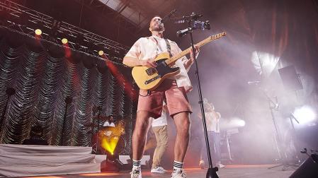 Concierto de En Tol Sarmiento (ETS) en la Plaza del Castillo.
