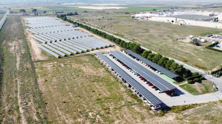 Otra vista de la planta Industrial de ROCKWOOL en Caparroso.