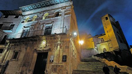 *A:MONTXO A.G.
*F: 2024-02-02
*L: ESTELLA-LIZARRA
*T: BARRIO MONUMENTAL OFICINA DE TURISMO
*P: