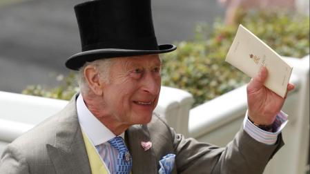 El rey Carlos III en Ascot