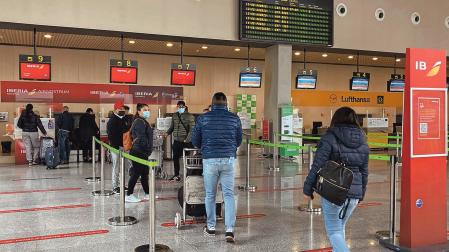 Los días 29 y 30 de noviembre saldrán tres vuelos internacionales del aeropuerto de Noáin