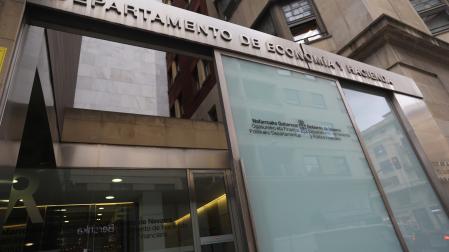 Sede del departamento de Economía y Hacienda, en Pamplona
