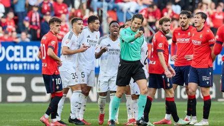 Fotos del Osasuna 1-1 Real Madrid de la jornada 24 /