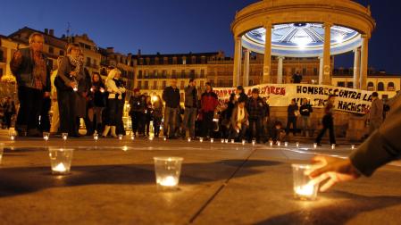 Concentración de hombres contra la violencia machista en Pamplona