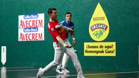 Fotos del Artola-Mariezkurrena contra Peña II-Albisu (22-10)./