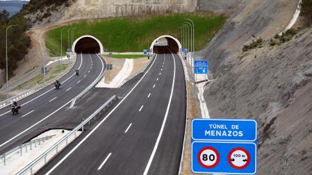 Fotos de la inauguración del tramo de la Autovía a Jaca (A-21) entre Tiermas y Sigüés.