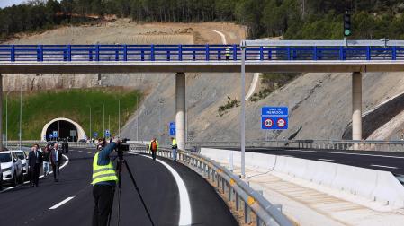 Fotos de la inauguración del tramo de la Autovía a Jaca (A-21) entre Tiermas y Sigüés.