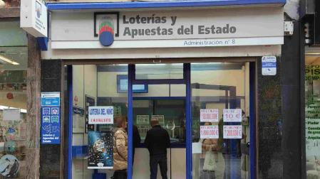 Administración de Lotería de la calla Martín de Azpilcueta de Pamplona