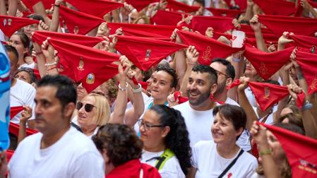 Chupinazo San Fermín 2025 en el paseo de Sarasate.
