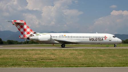 Imagen de archivo de un avión de Volotea en el aeropuerto de Bérgamo