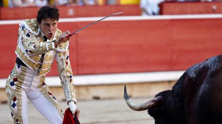 Imágenes de la corrida del 9 de julio con toros de Álvaro Núñez para los diestros Morante de la Puebla, Andrés Roca Rey y Tomás Rufo /