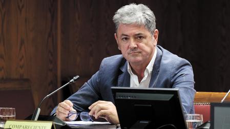 Antxon Alonso, propietario de Servinabar, durante su comparecencia ayer en la comisión de investigación del Senado