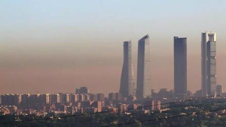 Imagen de archivo de la boina de contaminación de Madrid