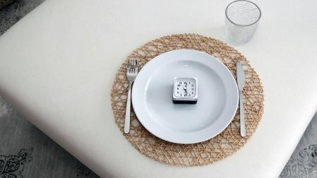 El ayuno como parte de una dieta cetogénica (muy baja en carbohidratos) se está volviendo más popular