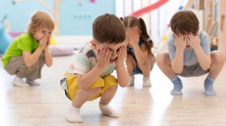Niños jugando