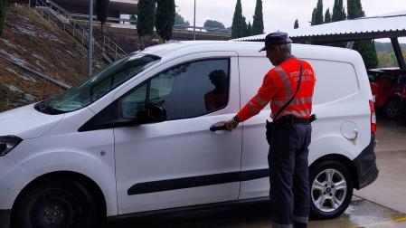 Vehículo del conductor 'kamikaze', inmovilizado en la comisaría de Policía Foral de Tudela