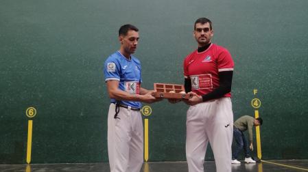 Javier Zabala y Joseba Ezkurdia, en el Ogeta.