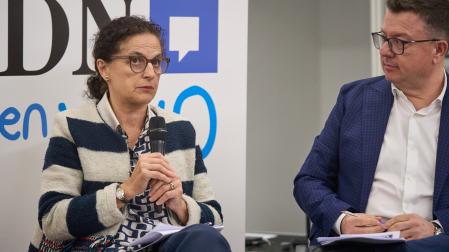 Sofía Gómez de Maintenant en una de sus intervenciones en el foro DN en Vivo