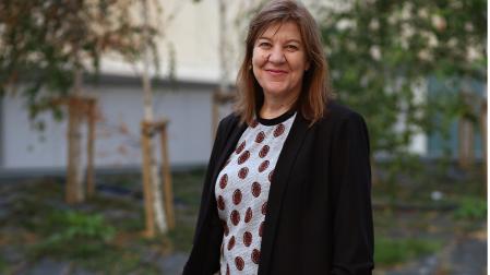 Helena Escalada Pardo, de 51 años, es la presidenta de Magale y la directora de la Asociación Estatal de Acogimiento Familiar (ASEAF).