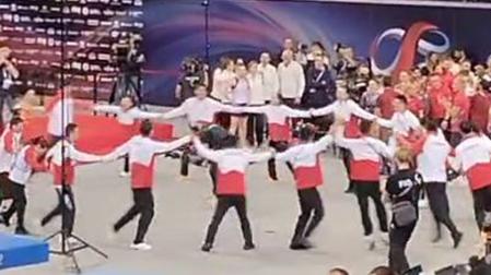 Vídeo de China celebrando al corro de la patata