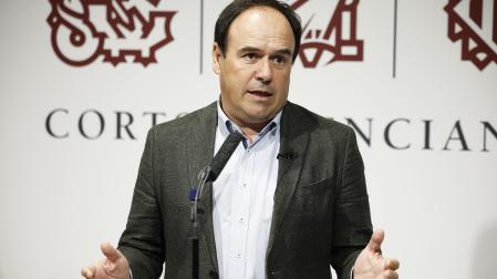 Imagen del pasado mes de septiembre del portavoz del PP en las Cortes Valencianas, Juan Francisco Pérez Llorca, que será el candidato de su partido para reemplazar a Carlos Mazón /