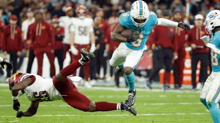 Partido de la NFL entre Miami Dolphins y Washington Commanders en el Santiago Bernabéu.