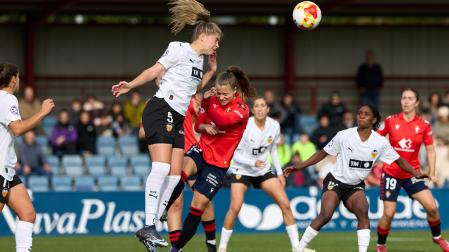 Partido entre Osasuna Femenino-Valencia